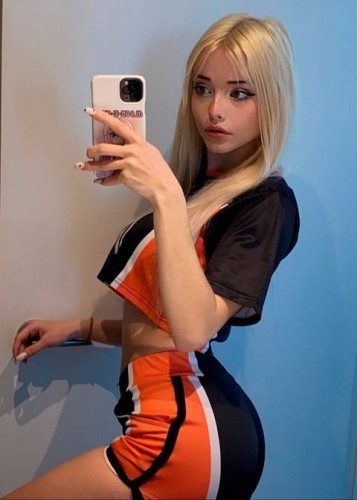 Кристина, Г. Шелехов